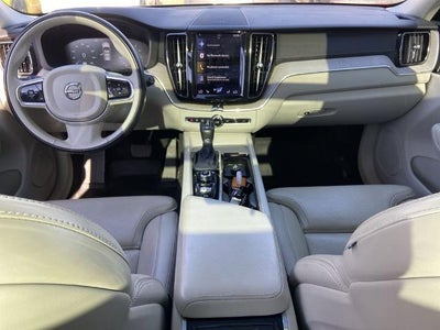 2021 Volvo XC60 T5 Inscription