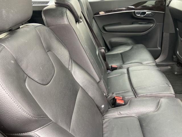 2019 Volvo XC90 T6 Momentum