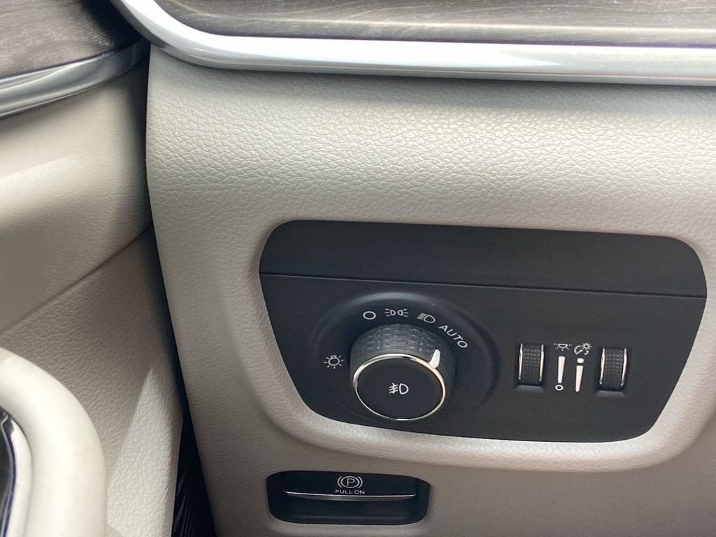 2022 Jeep Grand Cherokee L Overland