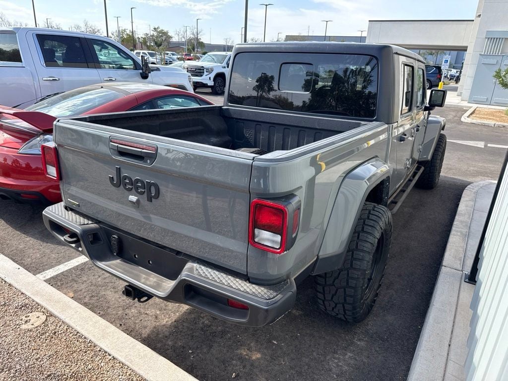2022 Jeep Gladiator Sport