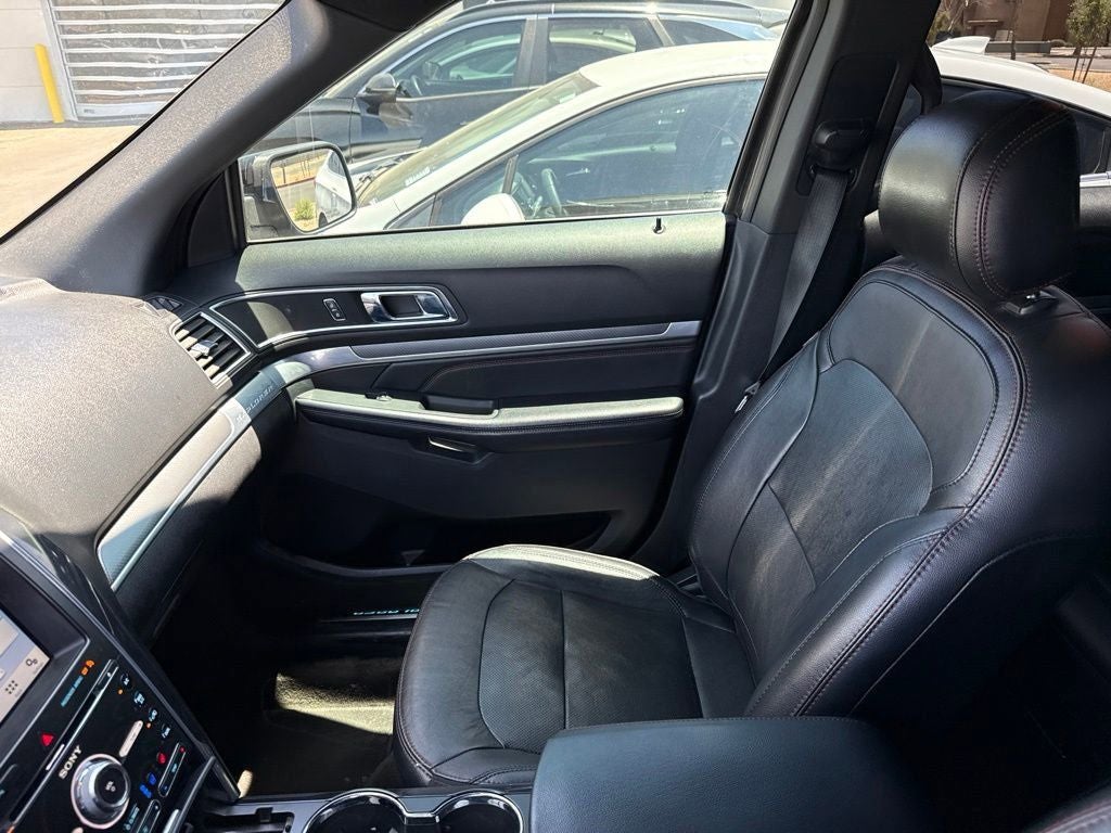 2017 Ford Explorer Sport