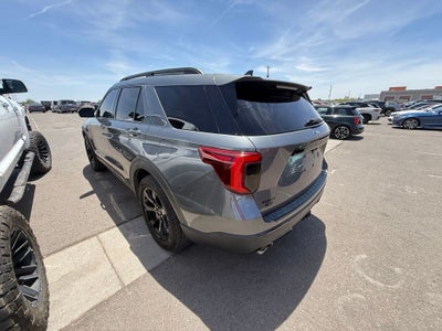 2022 Ford Explorer ST-Line