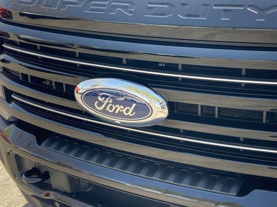 2025 Ford F-350SD Platinum
