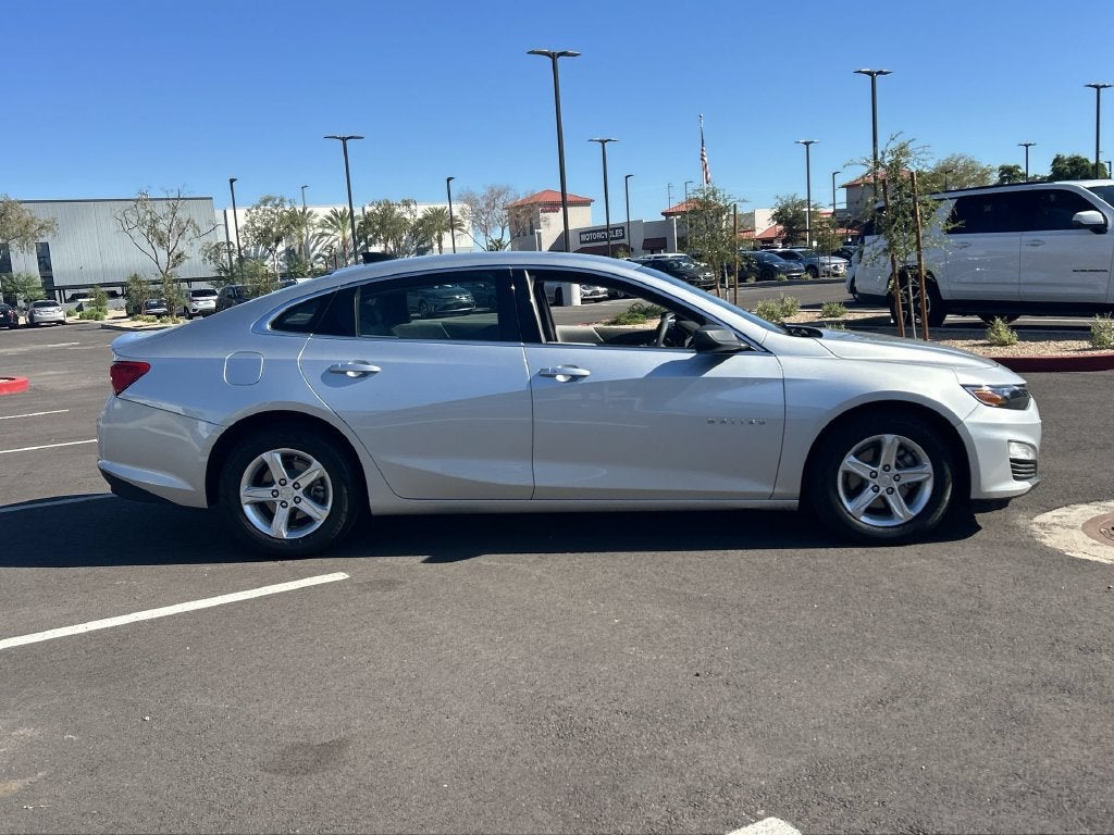 2021 Chevrolet Malibu LS 1FL