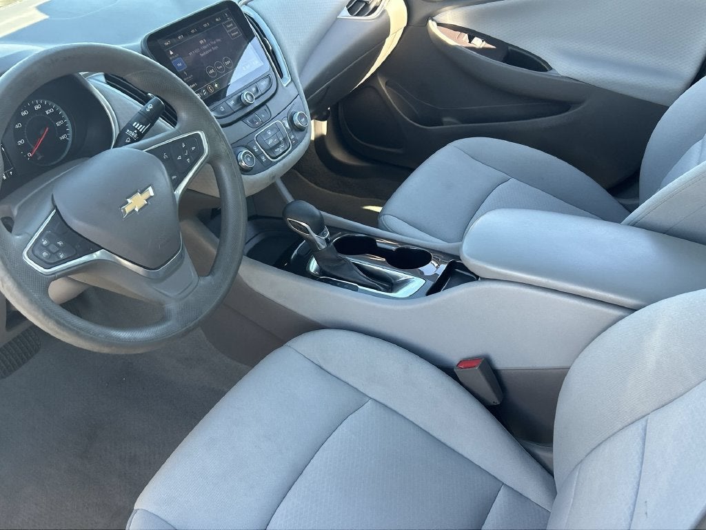 2021 Chevrolet Malibu LS 1FL