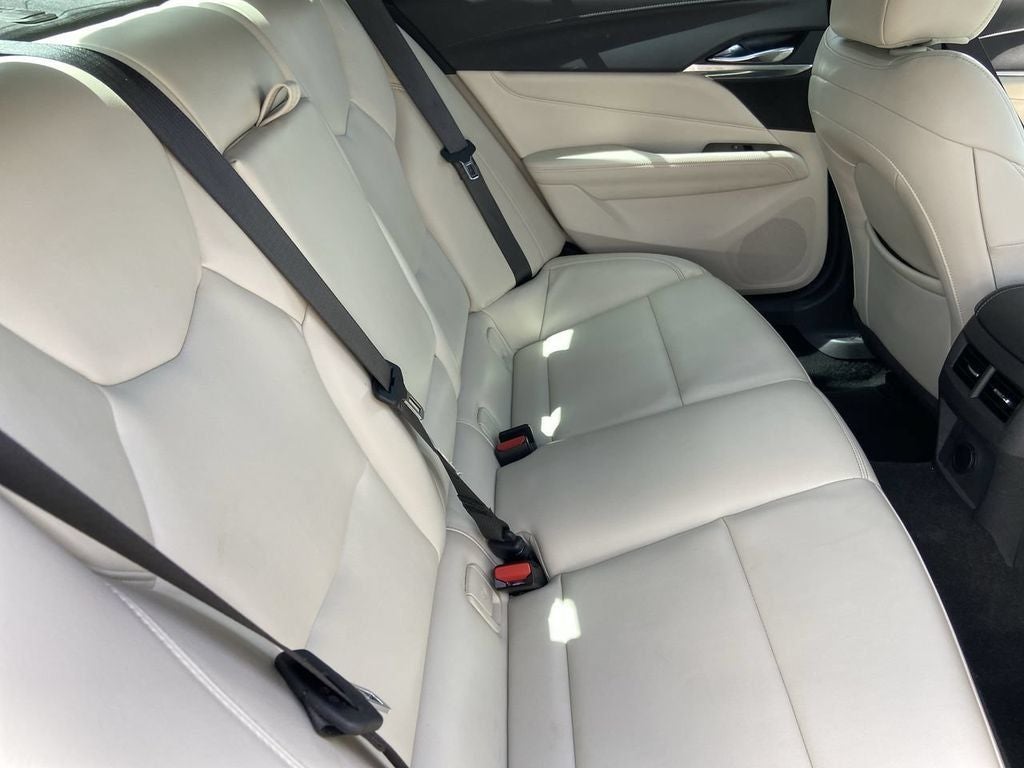 2023 Cadillac CT4 Luxury