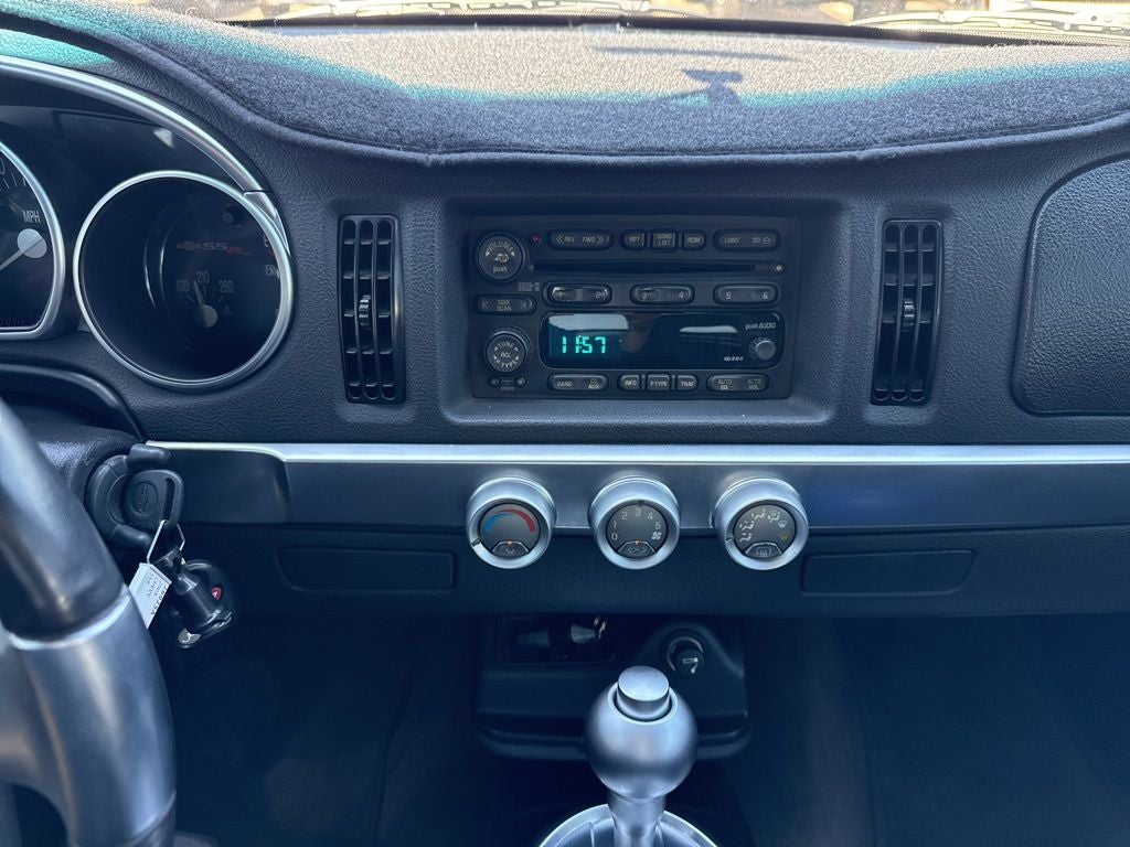 2003 Chevrolet SSR LS