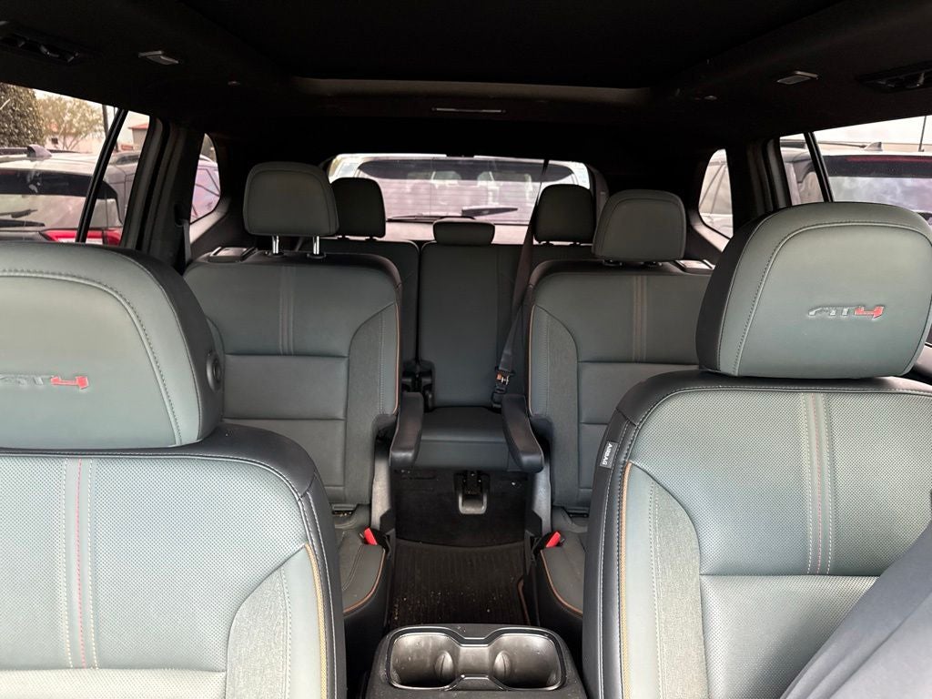 2024 GMC Acadia AT4
