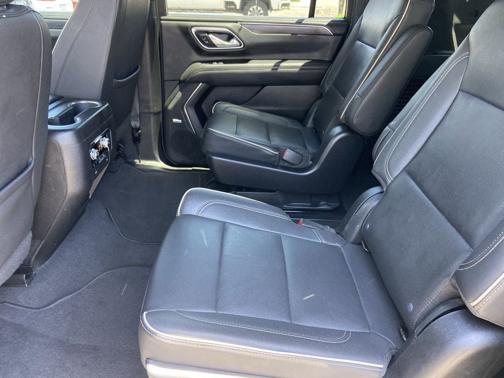 2022 GMC Yukon XL SLT