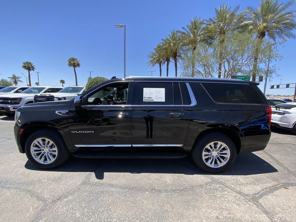 2022 GMC Yukon XL SLT