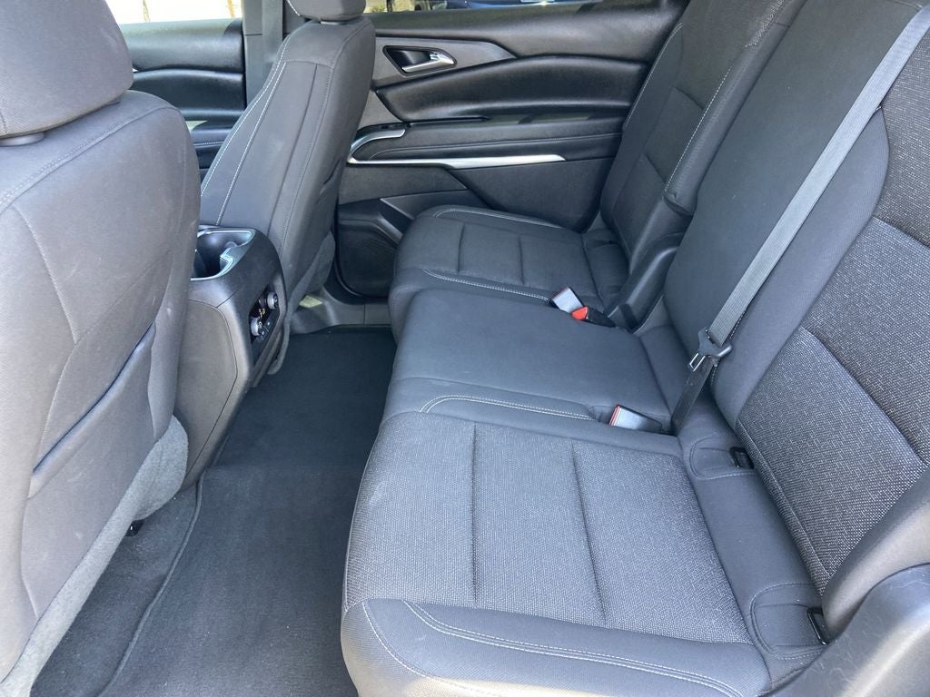 2024 Chevrolet Traverse LS