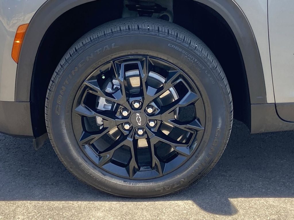 2024 Chevrolet Traverse LS