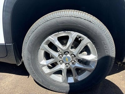 2022 Chevrolet Traverse LS