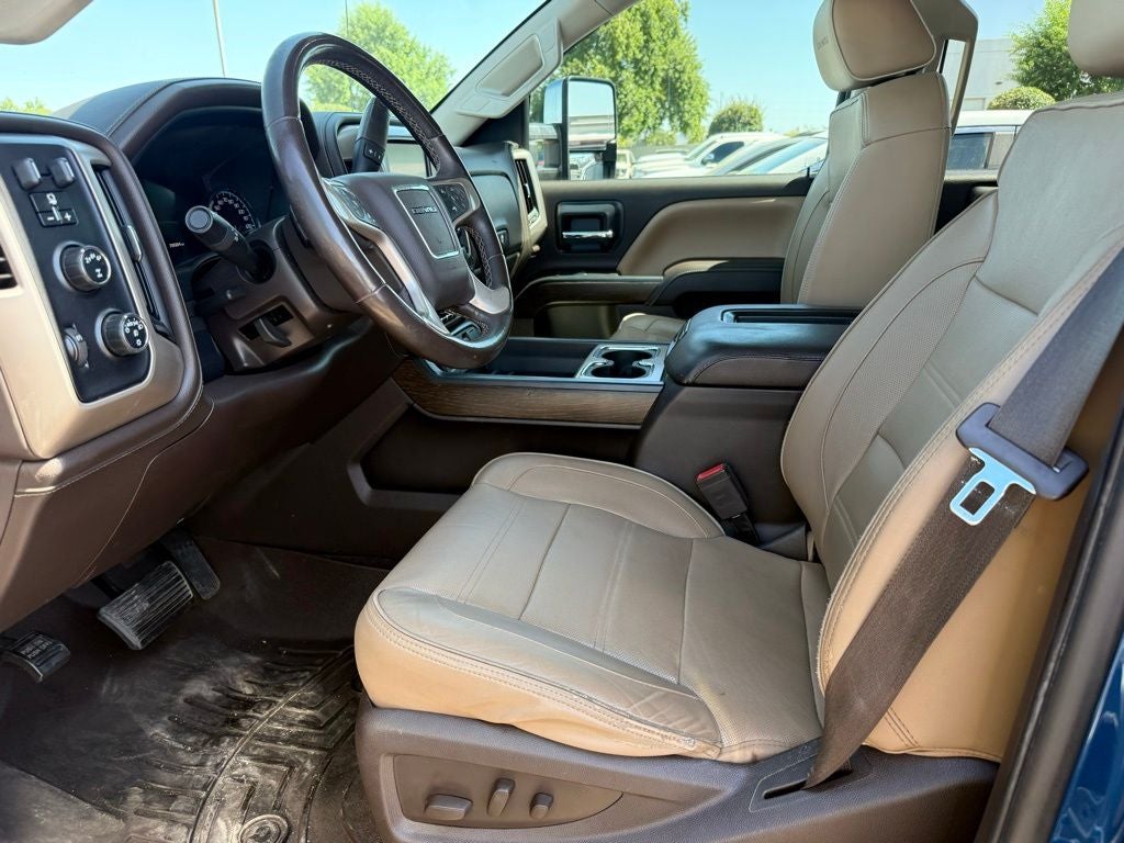 2017 GMC Sierra 2500HD Denali