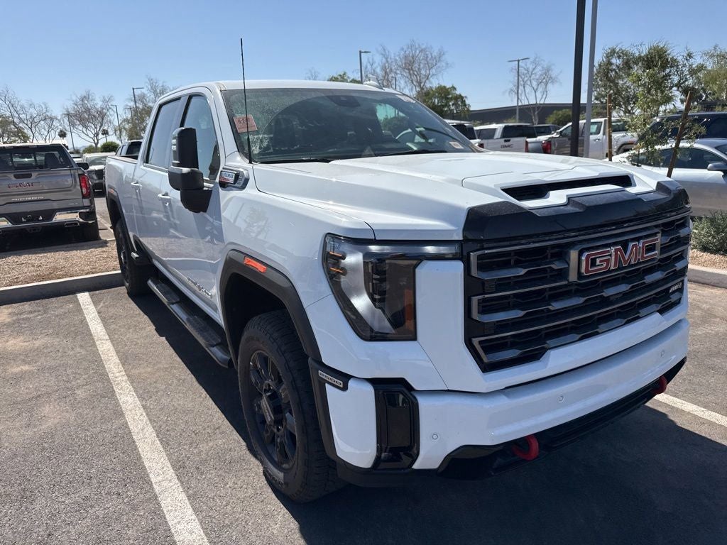 2025 GMC Sierra 2500HD AT4