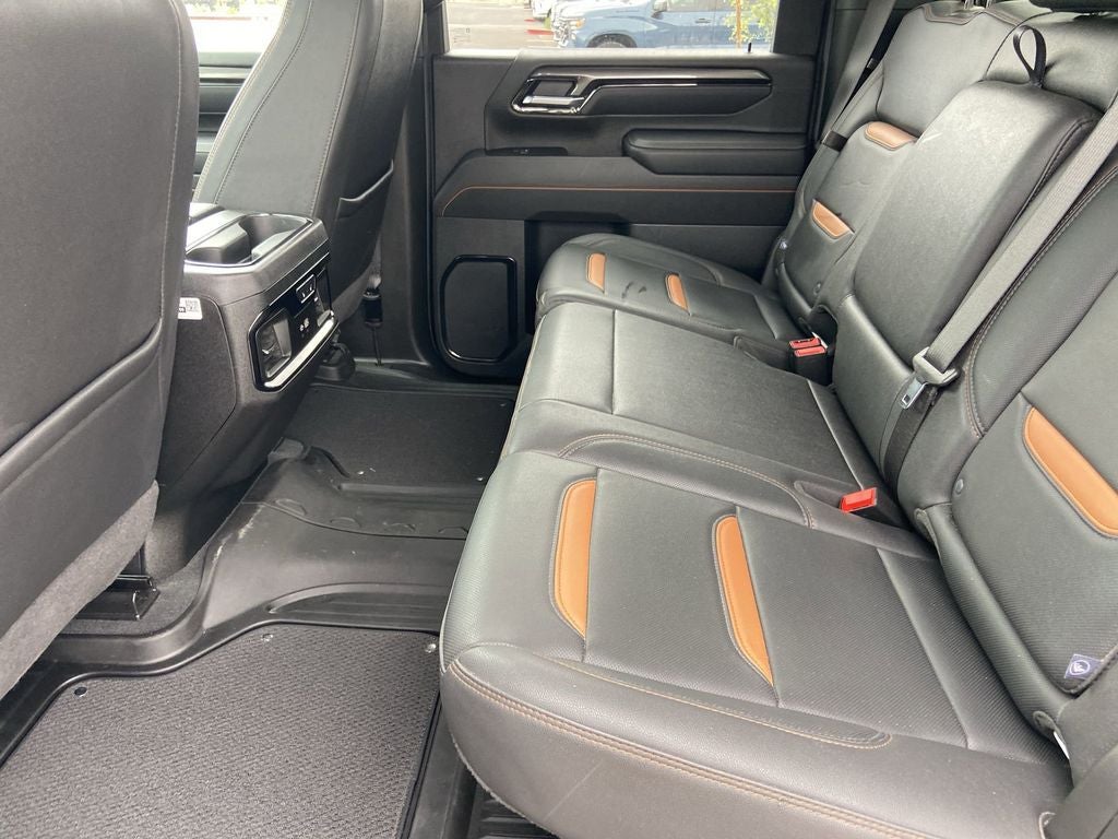 2025 GMC Sierra 2500HD AT4