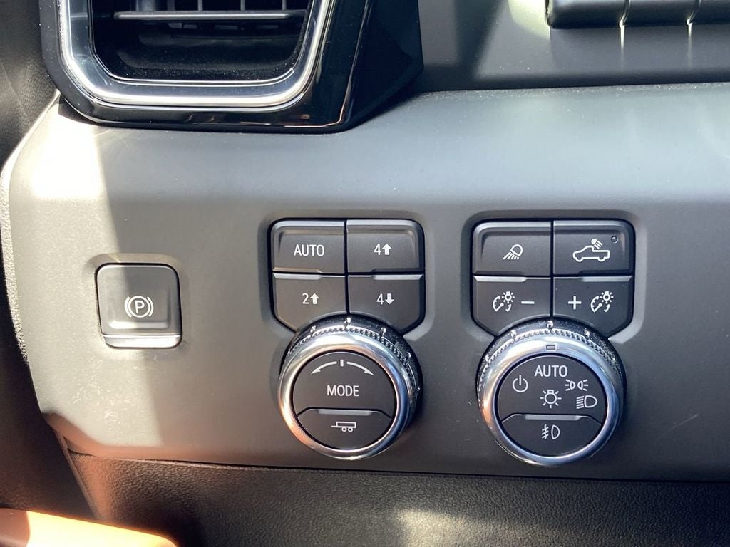 2025 GMC Sierra 2500HD Denali Ultimate