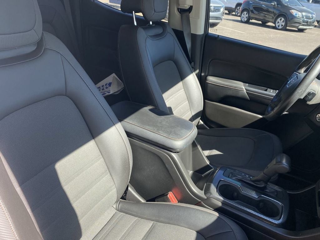2021 GMC Canyon AT4 w/Cloth