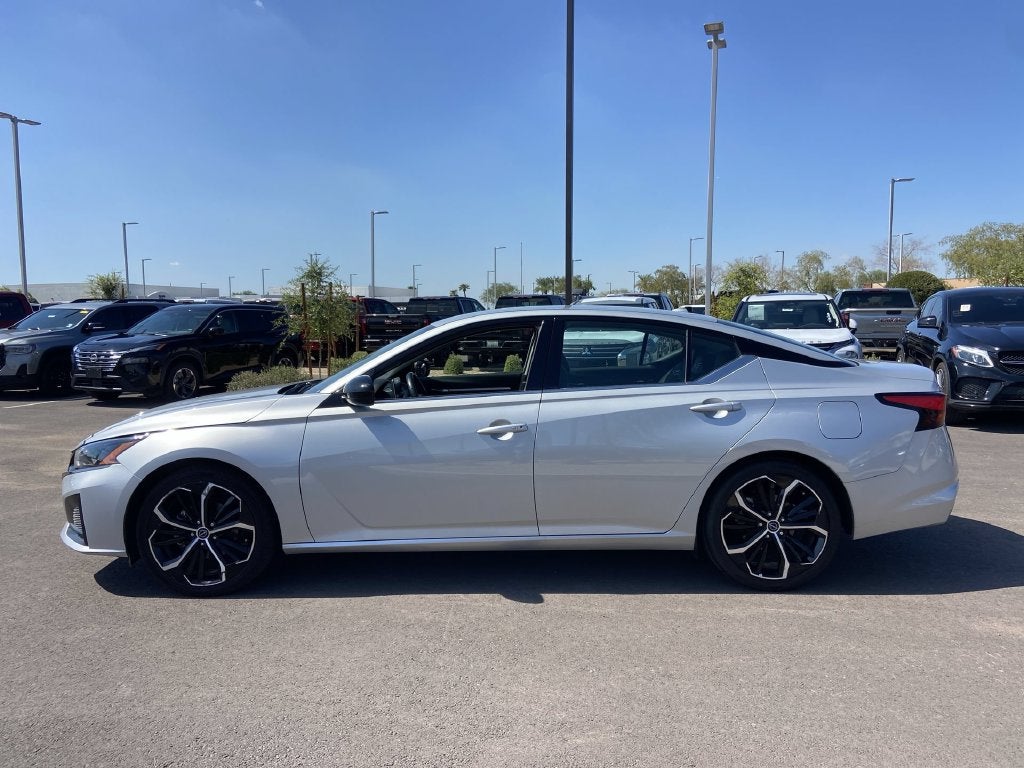 2024 Nissan Altima 2.5 SR