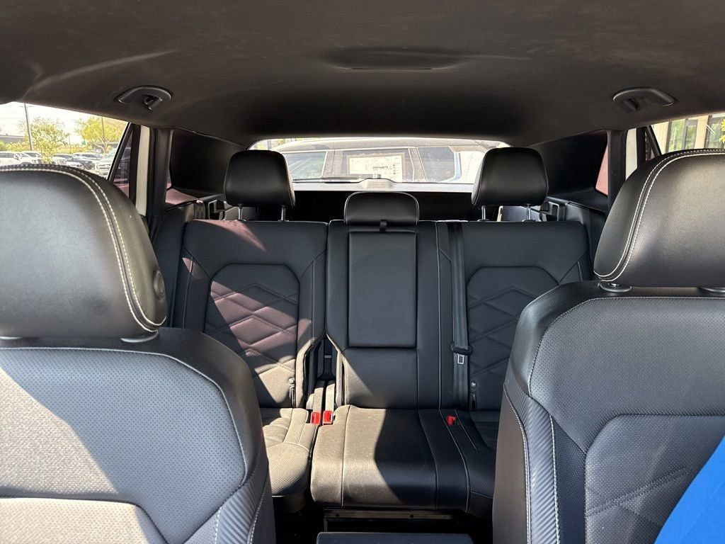 2025 Volkswagen Atlas Cross Sport 2.0T SE w/Technology