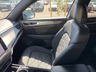 2025 Volkswagen Atlas Cross Sport 2.0T SE w/Technology