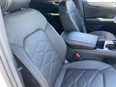 2025 Volkswagen Atlas Cross Sport 2.0T SE w/Technology
