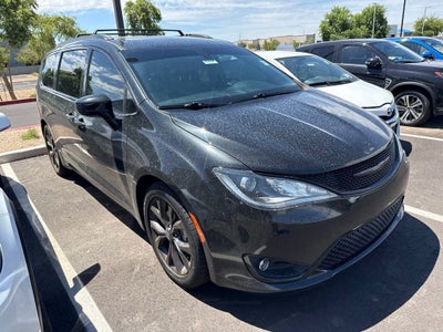2018 Chrysler Pacifica Touring L Plus