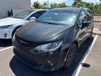2018 Chrysler Pacifica Touring L Plus