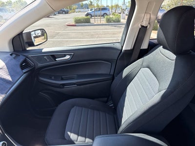 2023 Ford Edge SE