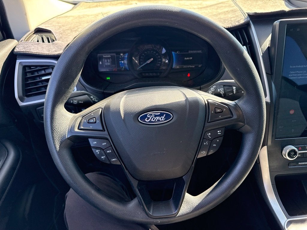 2023 Ford Edge SE