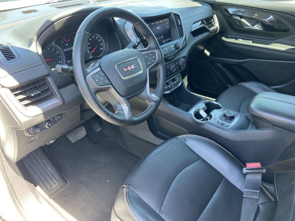 2024 GMC Terrain AT4