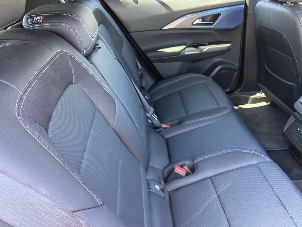 2025 Chevrolet Equinox EV LT 2