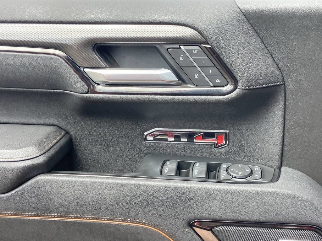 2025 GMC Sierra 1500 AT4