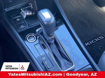 2021 Nissan Kicks SR