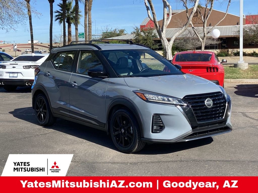 2021 Nissan Kicks SR