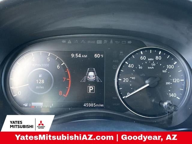 2021 Nissan Kicks SR