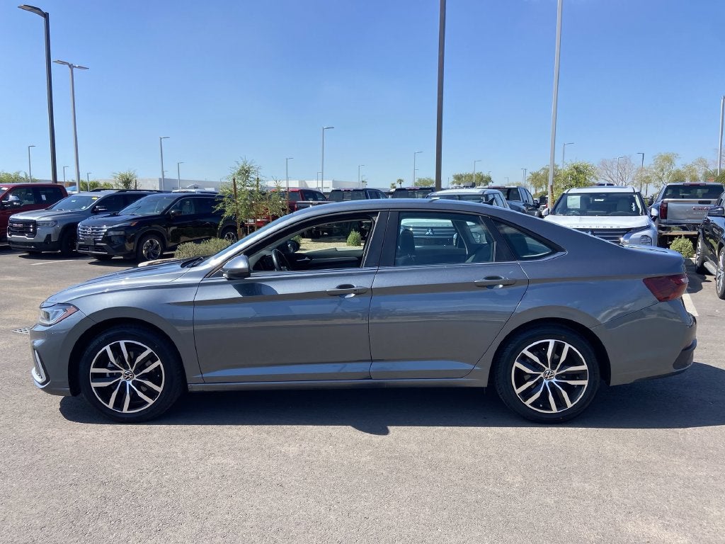 2025 Volkswagen Jetta 1.5T SE