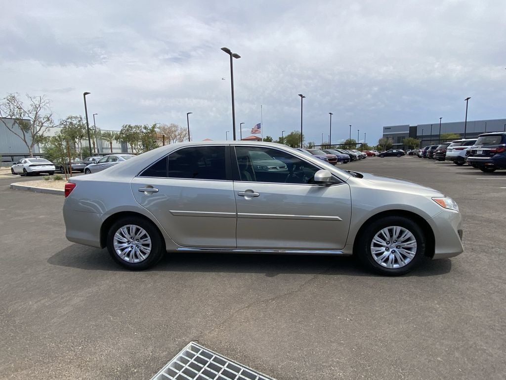 2014 Toyota Camry LE