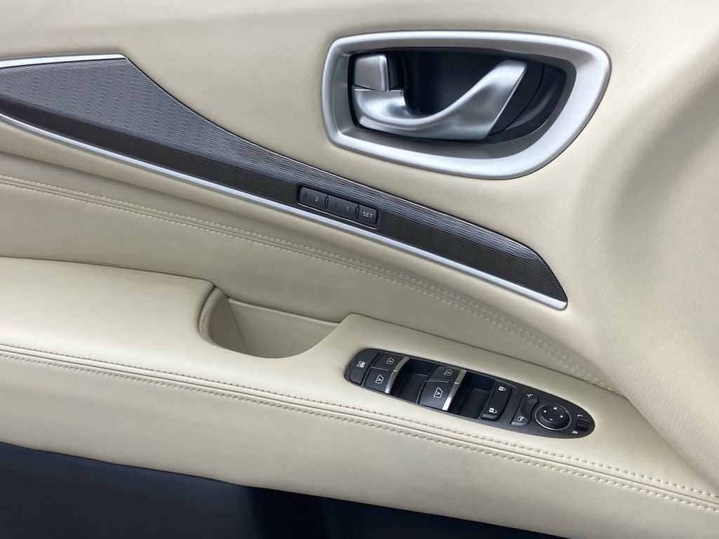 2018 INFINITI QX60 Base