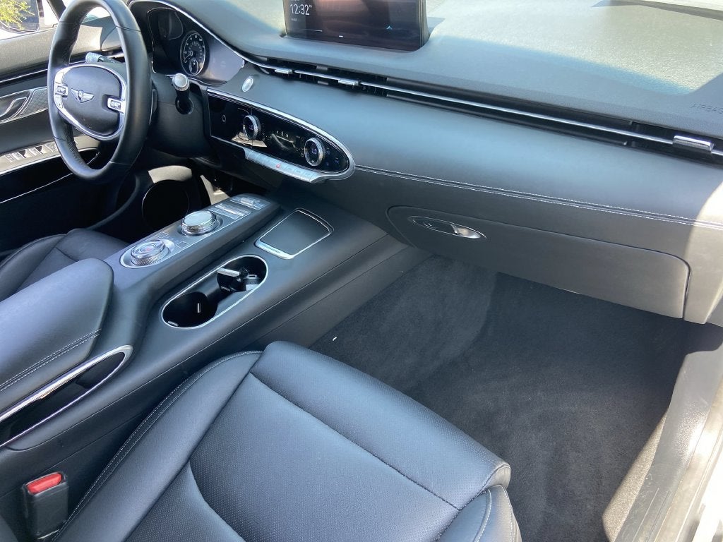 2025 Genesis GV70 2.5T