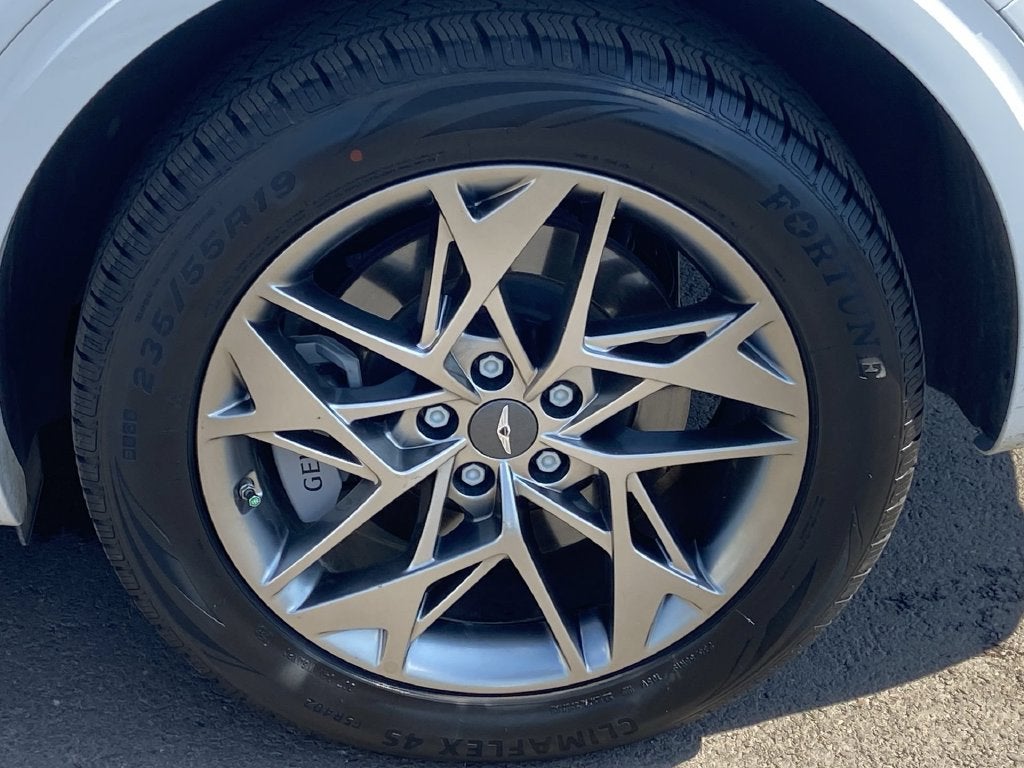 2025 Genesis GV70 2.5T