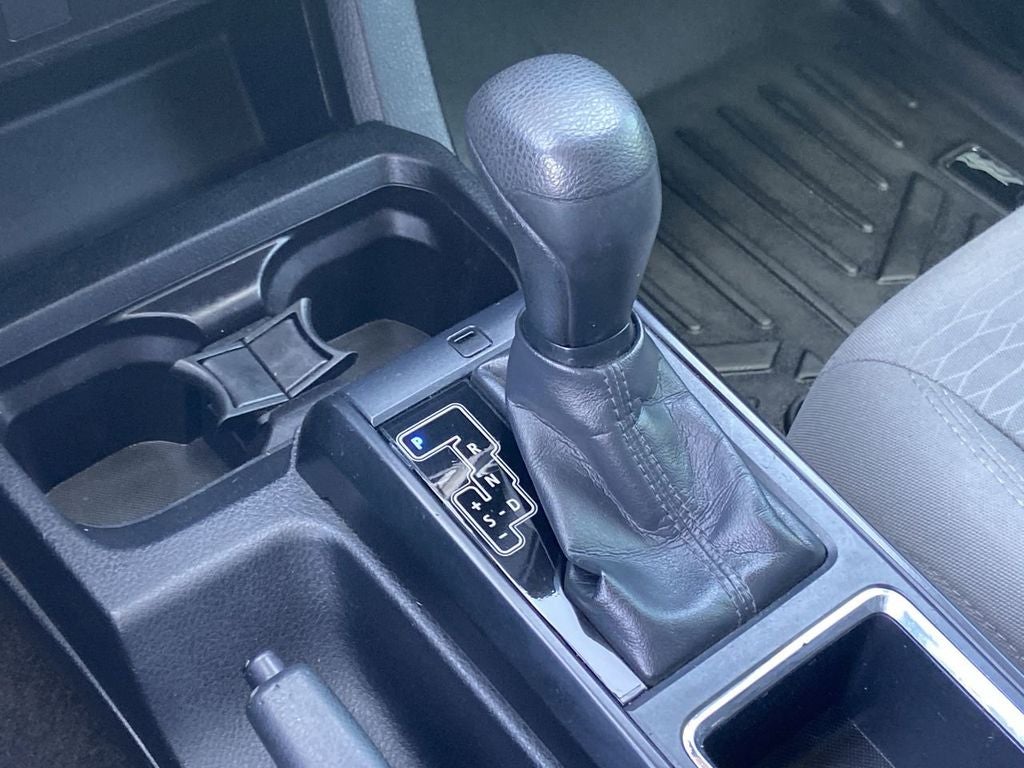 2018 Toyota Tacoma SR V6