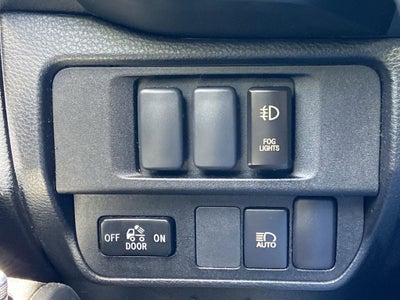 2018 Toyota Tacoma SR V6