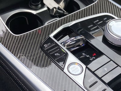 2023 BMW X7 M60i