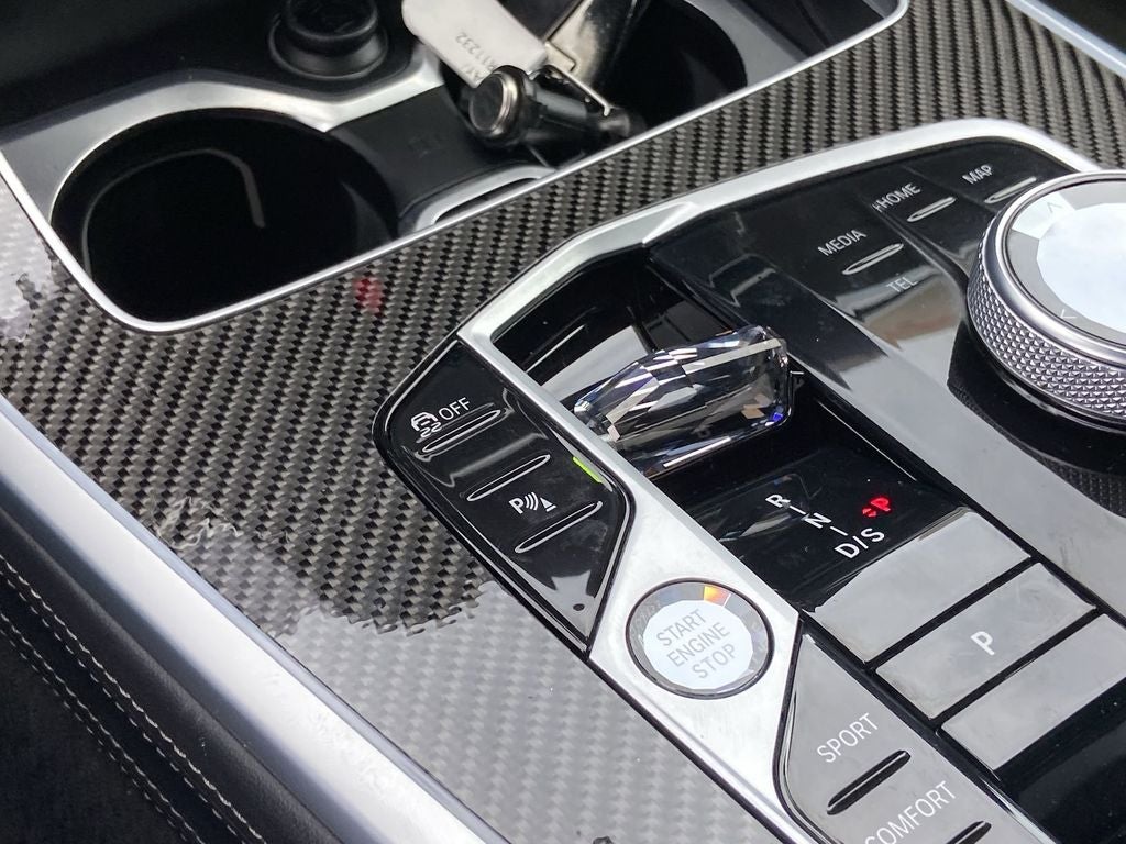2023 BMW X7 M60i