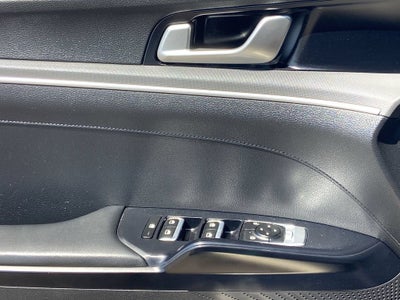 2022 Kia K5 LXS
