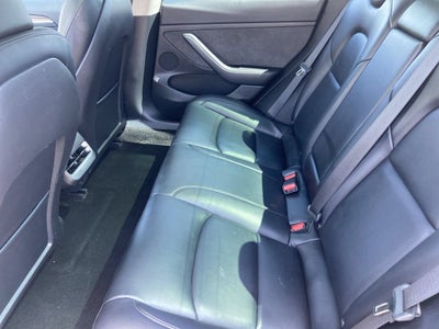 2023 Tesla Model 3 Performance