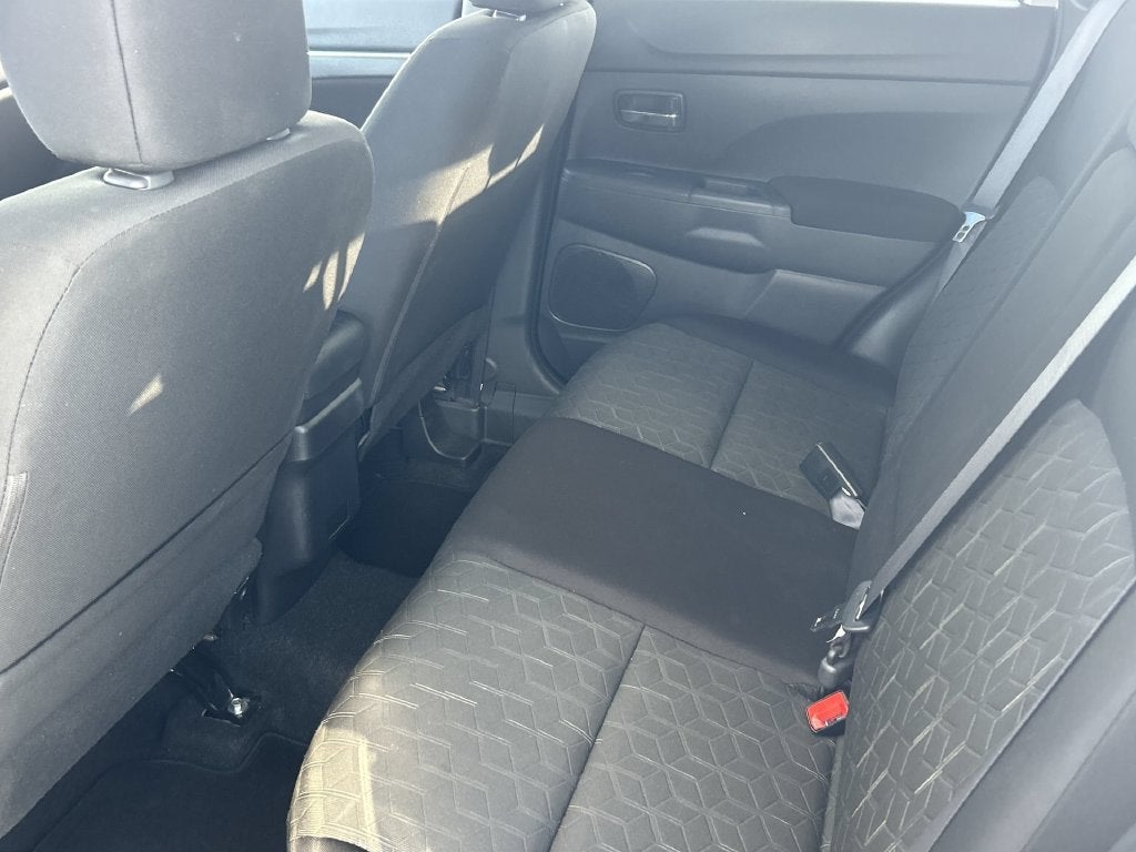 2025 Mitsubishi Outlander Sport 2.0 ES