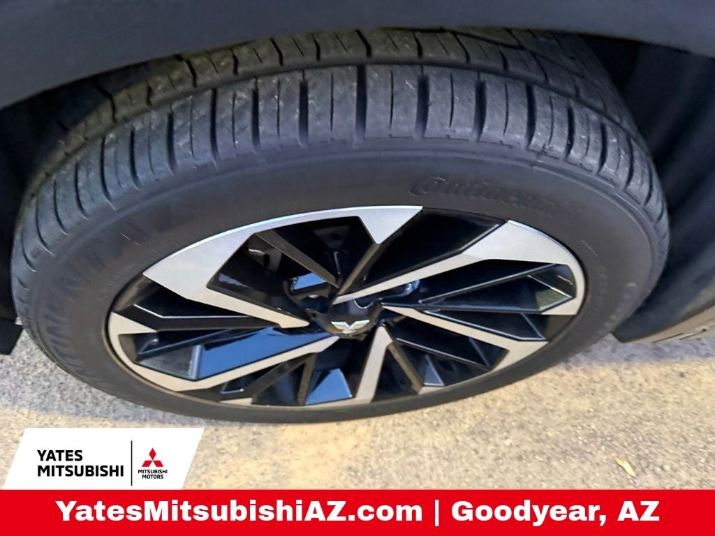 2023 Mitsubishi Outlander SE