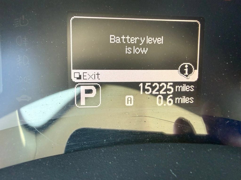 2011 Nissan Leaf SV